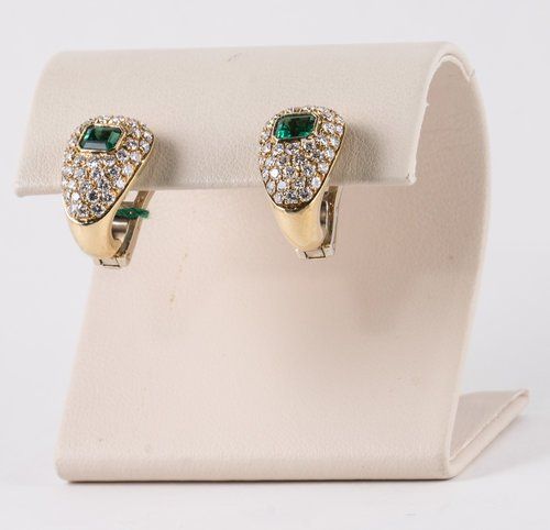 Simple Earrings — Winter Park, FL — Reynolds & Co. Jeweler