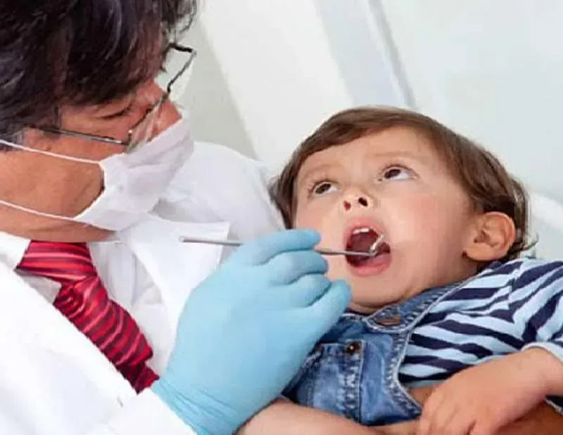 ODONTOPEDIATRA DRA JACQUELINE HUERTA VICARTTE