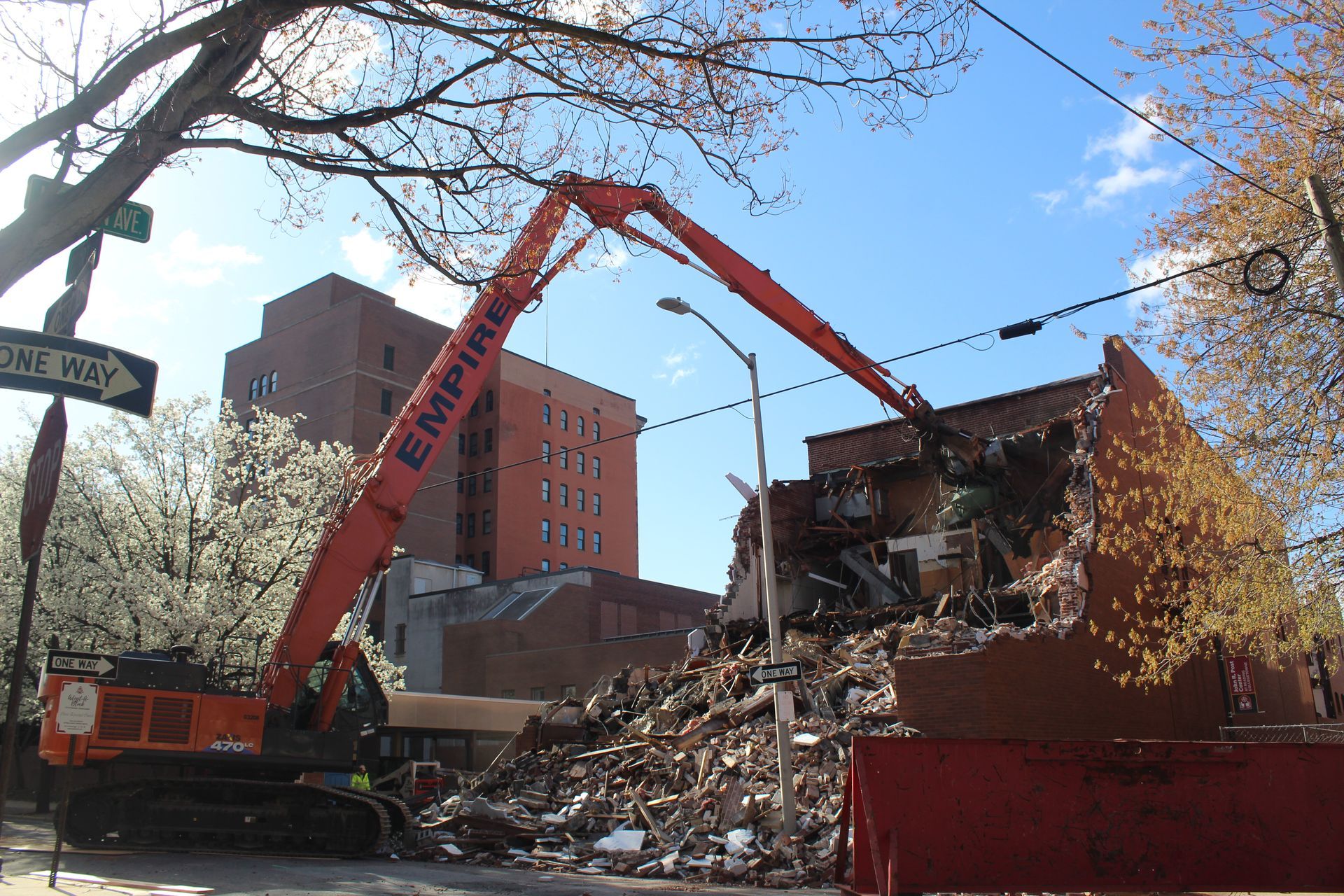 Empire Services demolishing the targeted section of the building on Penn Street. 