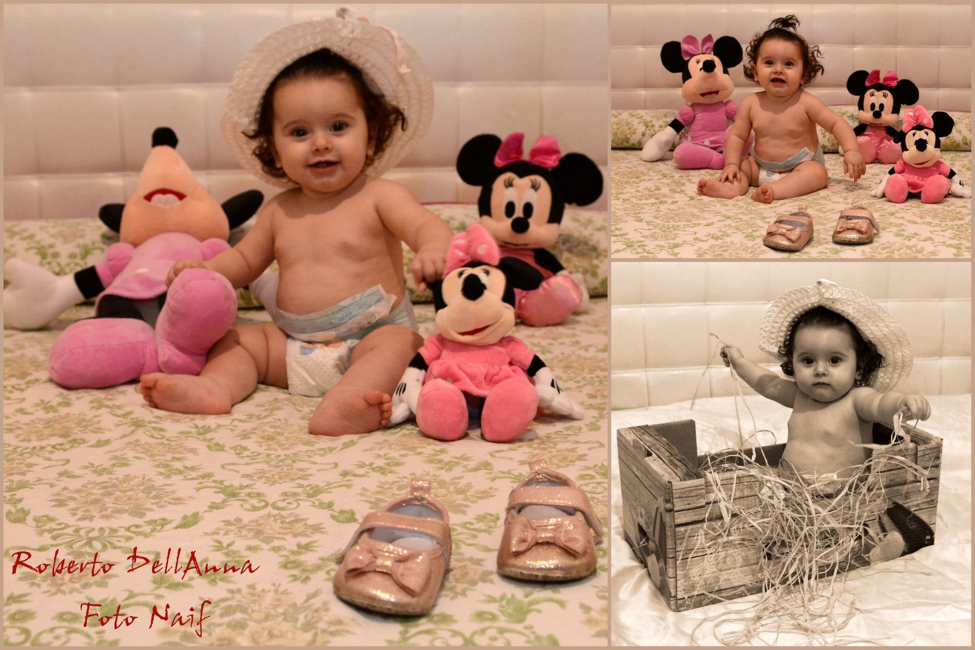 Un bambino con il pannolino è seduto su un letto con degli animali di peluche di Topolino.
