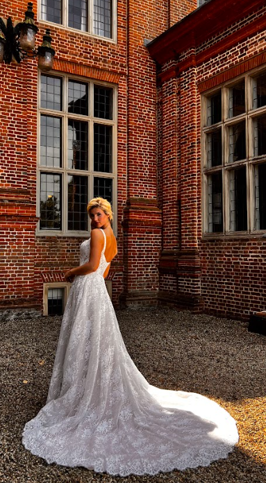 Phoenix Danielle Coutour DC024