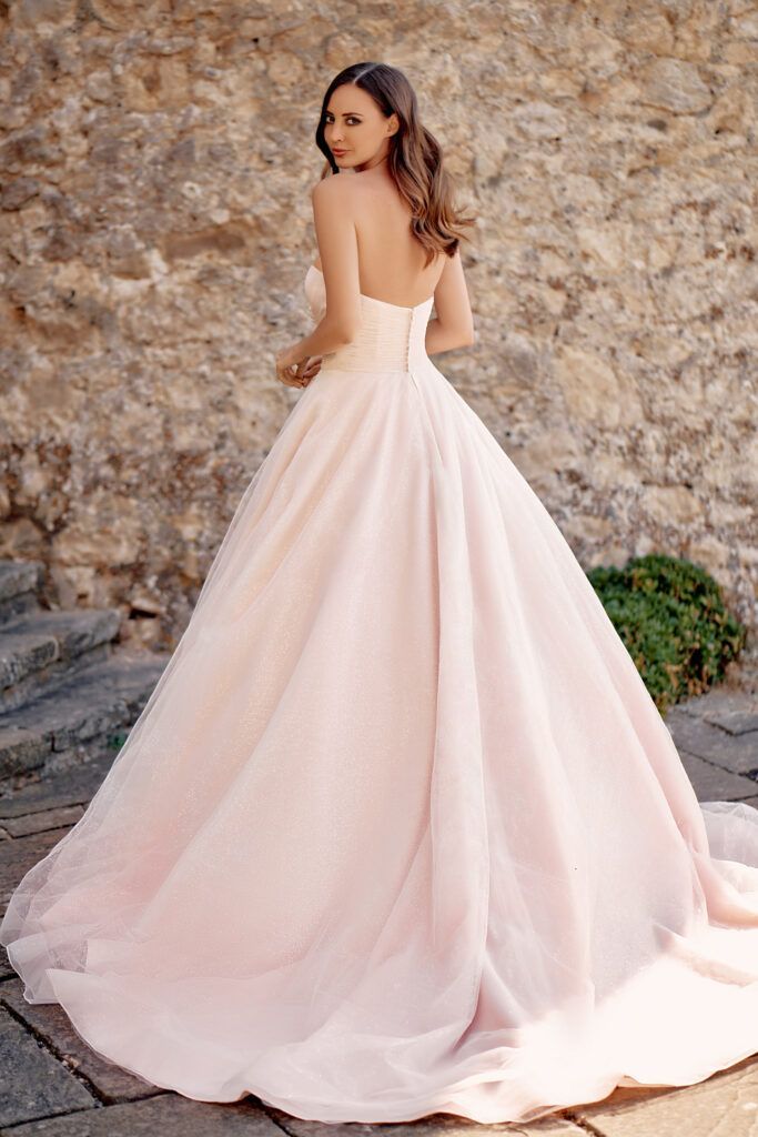 Phoenix Gowns DC5010 wedding dress