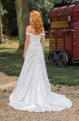 Phoenix Gowns PH1024 Wedding dress