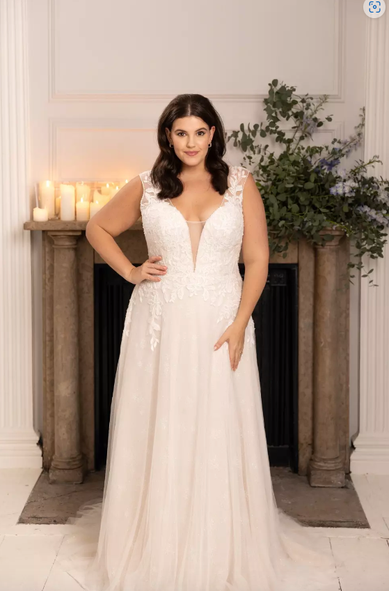 True Bride Curves Drew TCW471 wedding dress