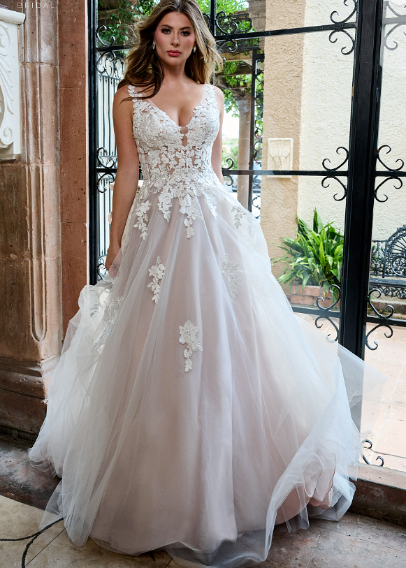 Rachel Allan RB2210 wedding dress