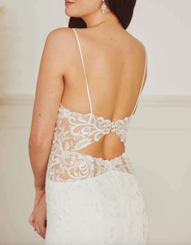 Tiffanys Bridal Ventura wedding dress