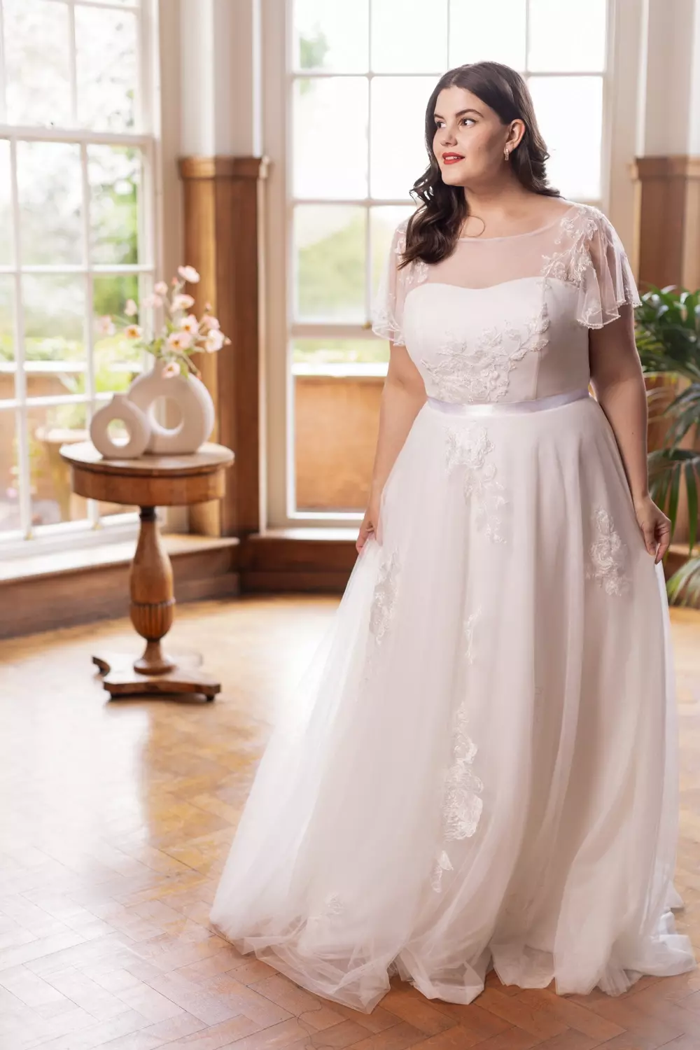 True Bride Curves Maui TCW452 wedding dress