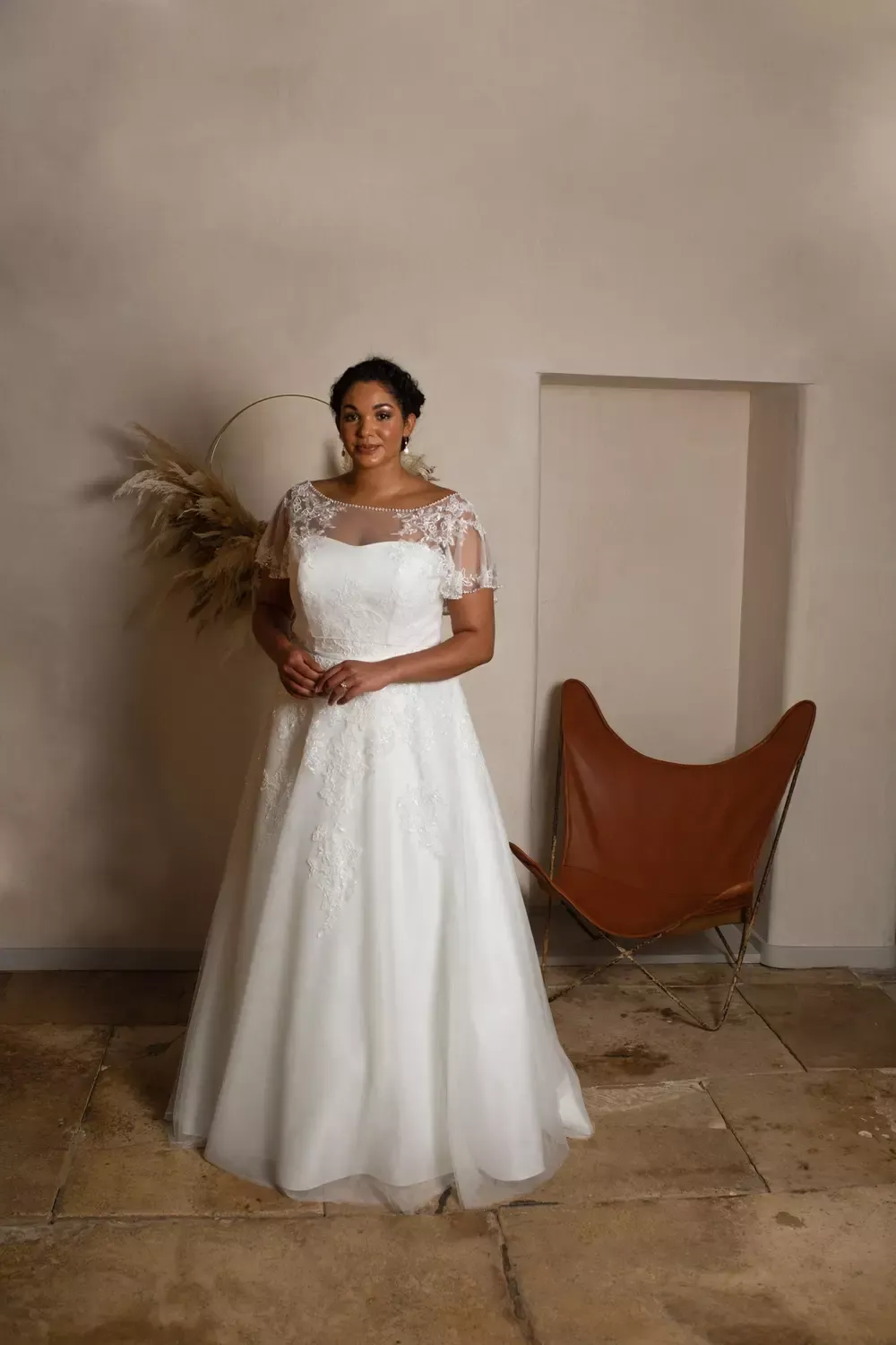 True Bride curves Vienna  TCW445 wedding dress