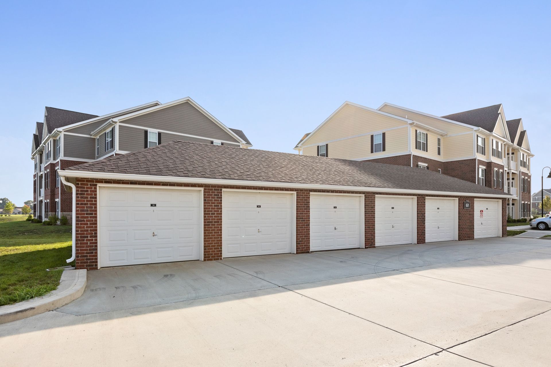 Duplex garages