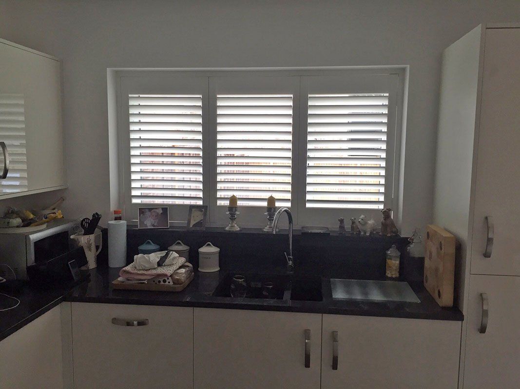 kitchen window blinds