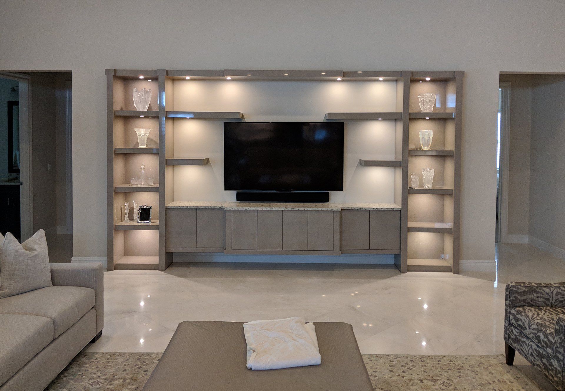 wall unit 8