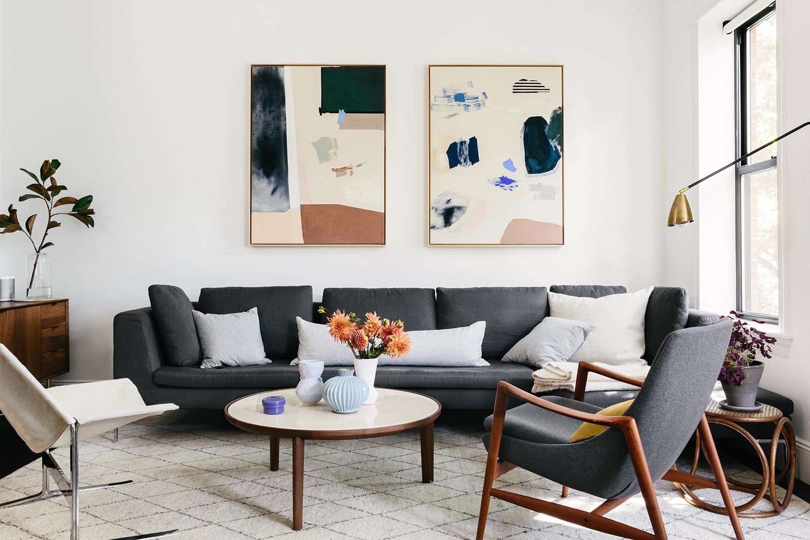 midcentury modern apartment decor