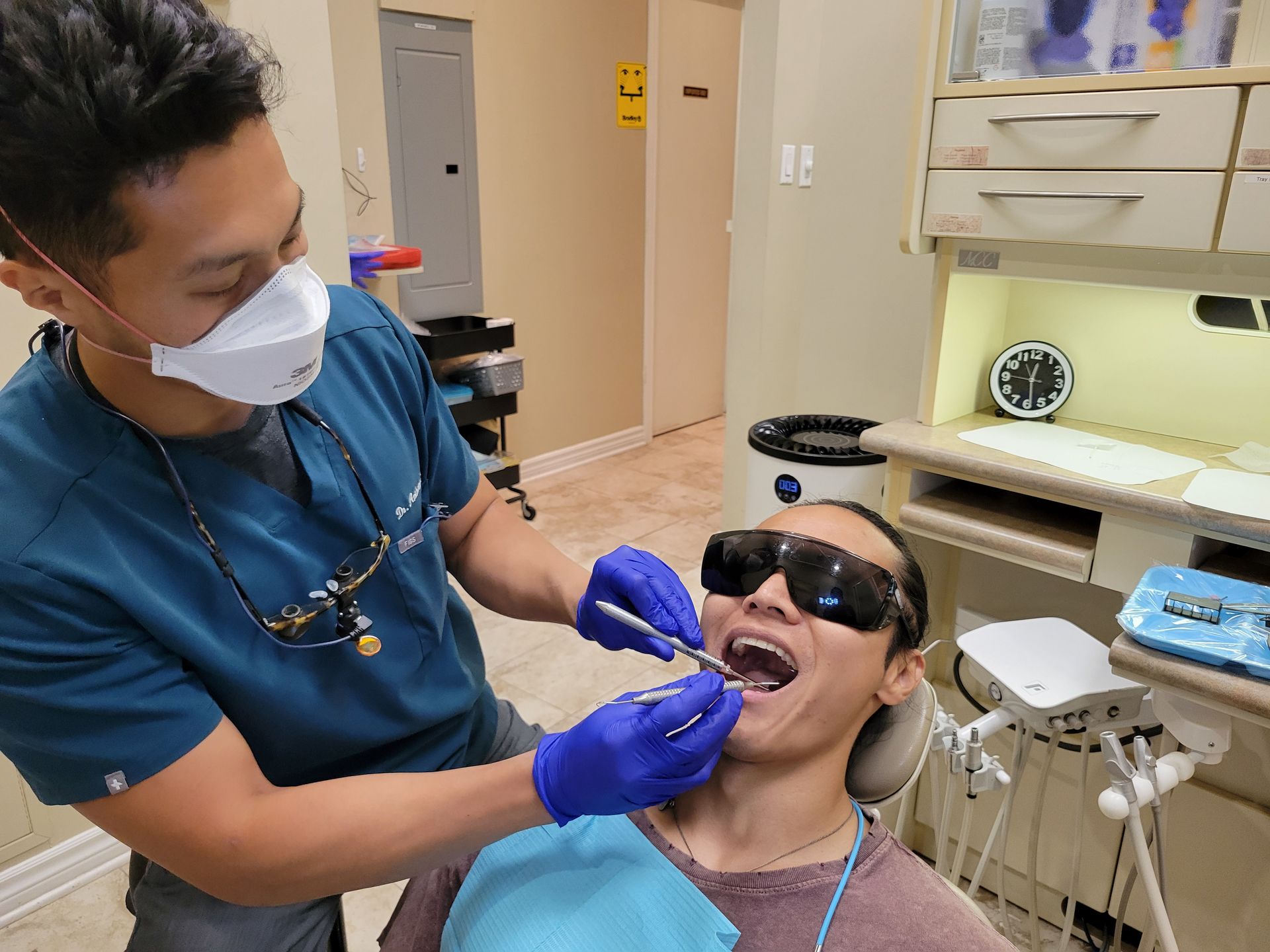 Ottawa Dental Care Office - Dr. Anthony Bui