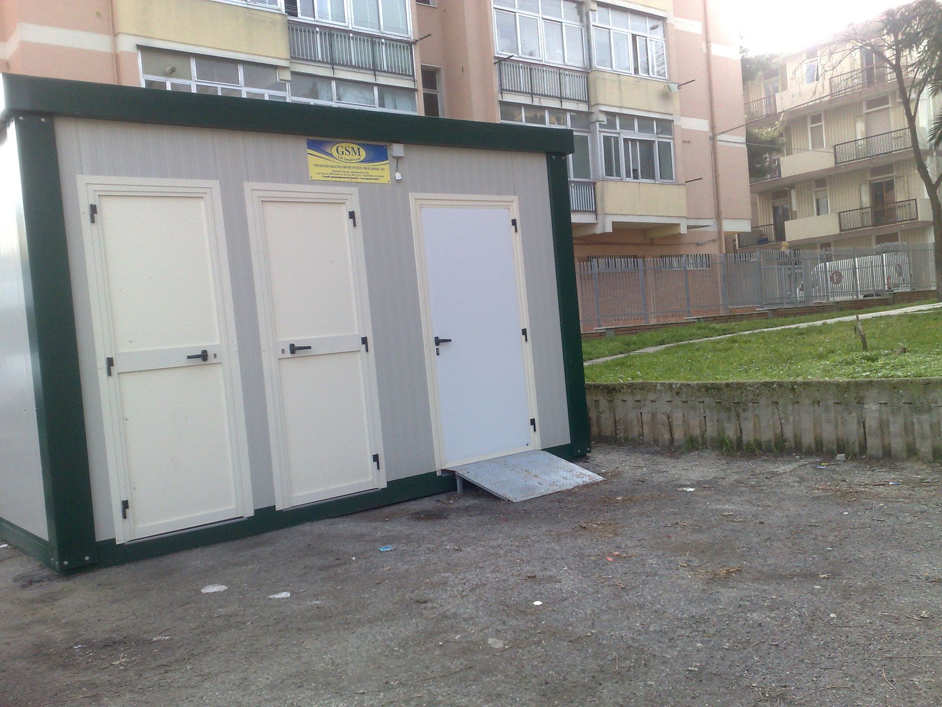 Bagno Ecologico uomo/donna/disabili 3 Porte