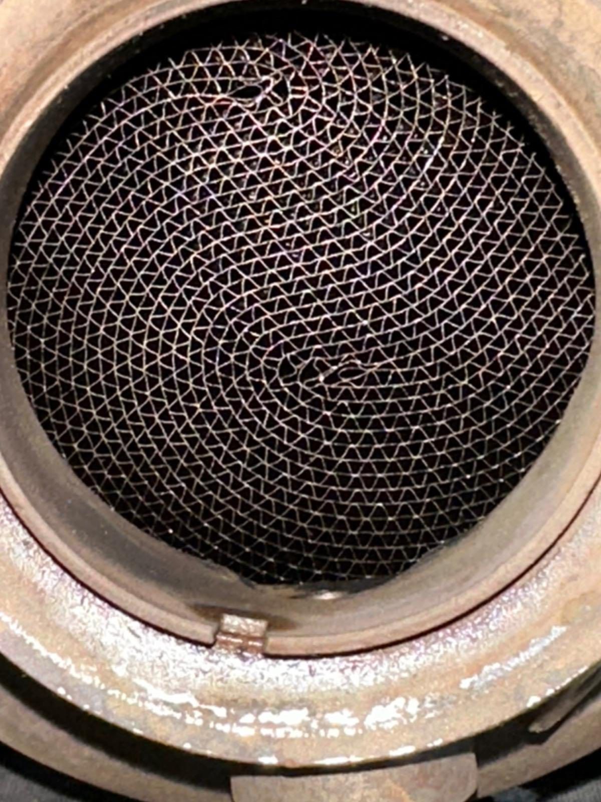 Struttura metallica a nido d'ape