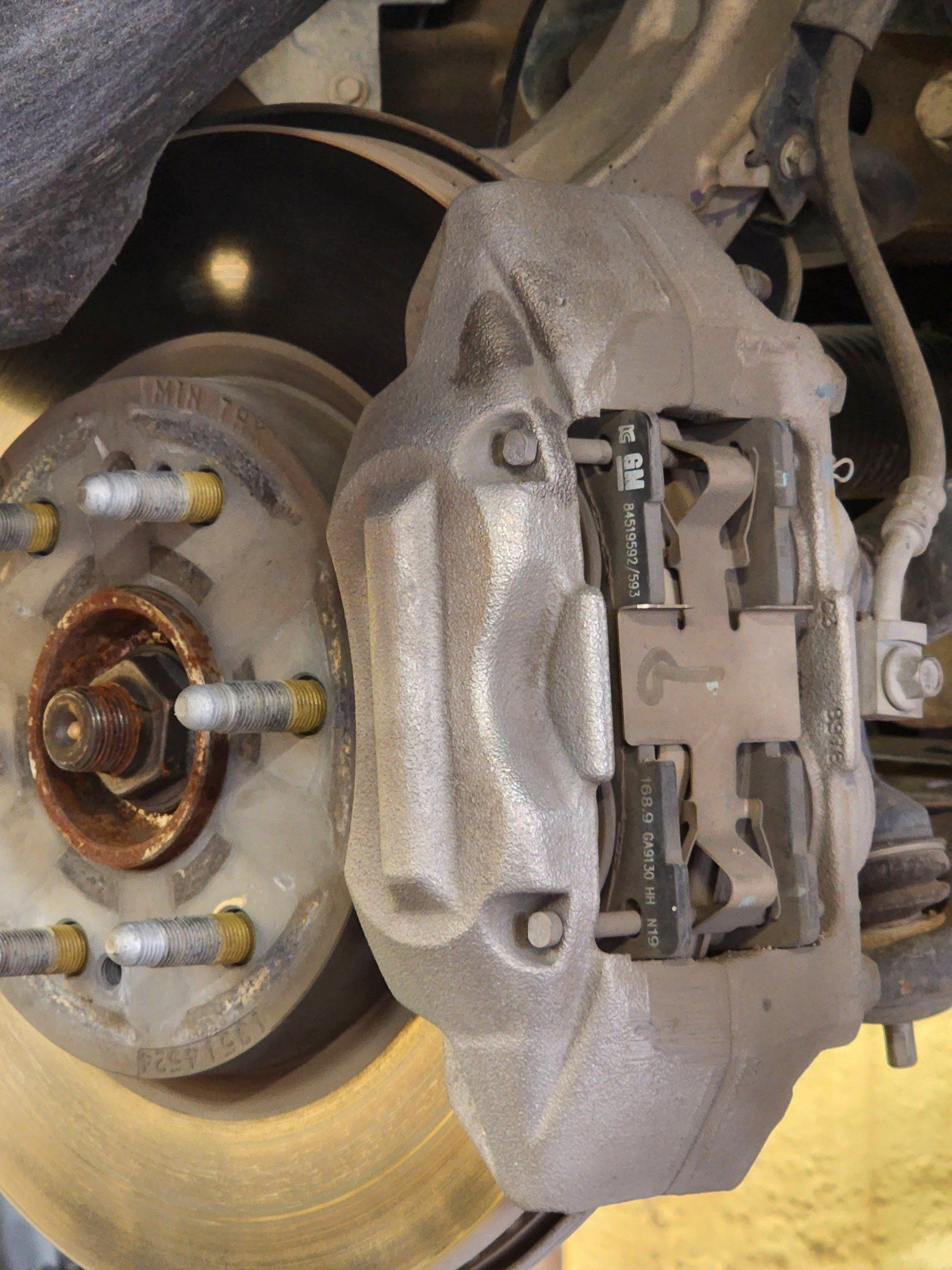 Uneven Brake Pad Wear — Causes and Symptoms – Brembo