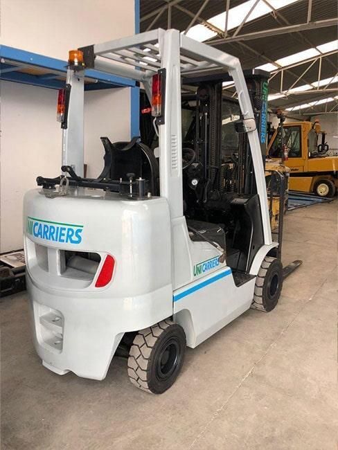 MONTACARGAS MONTSERV