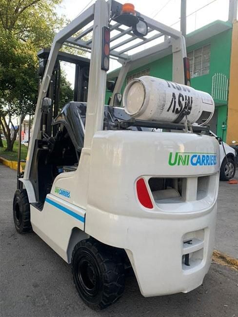 MONTACARGAS MONTSERV