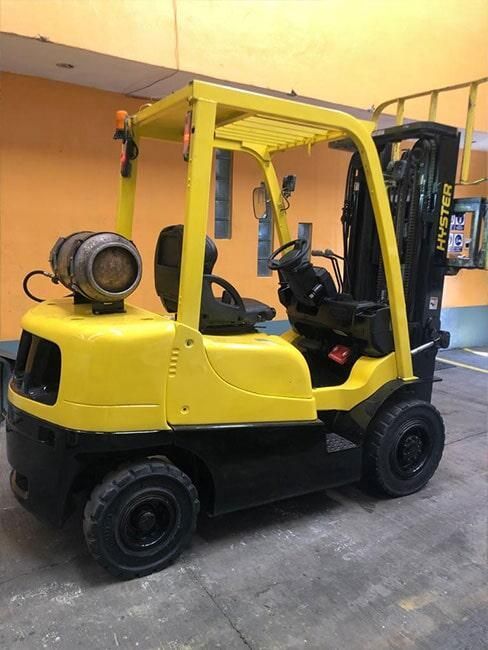 MONTACARGAS MONTSERV