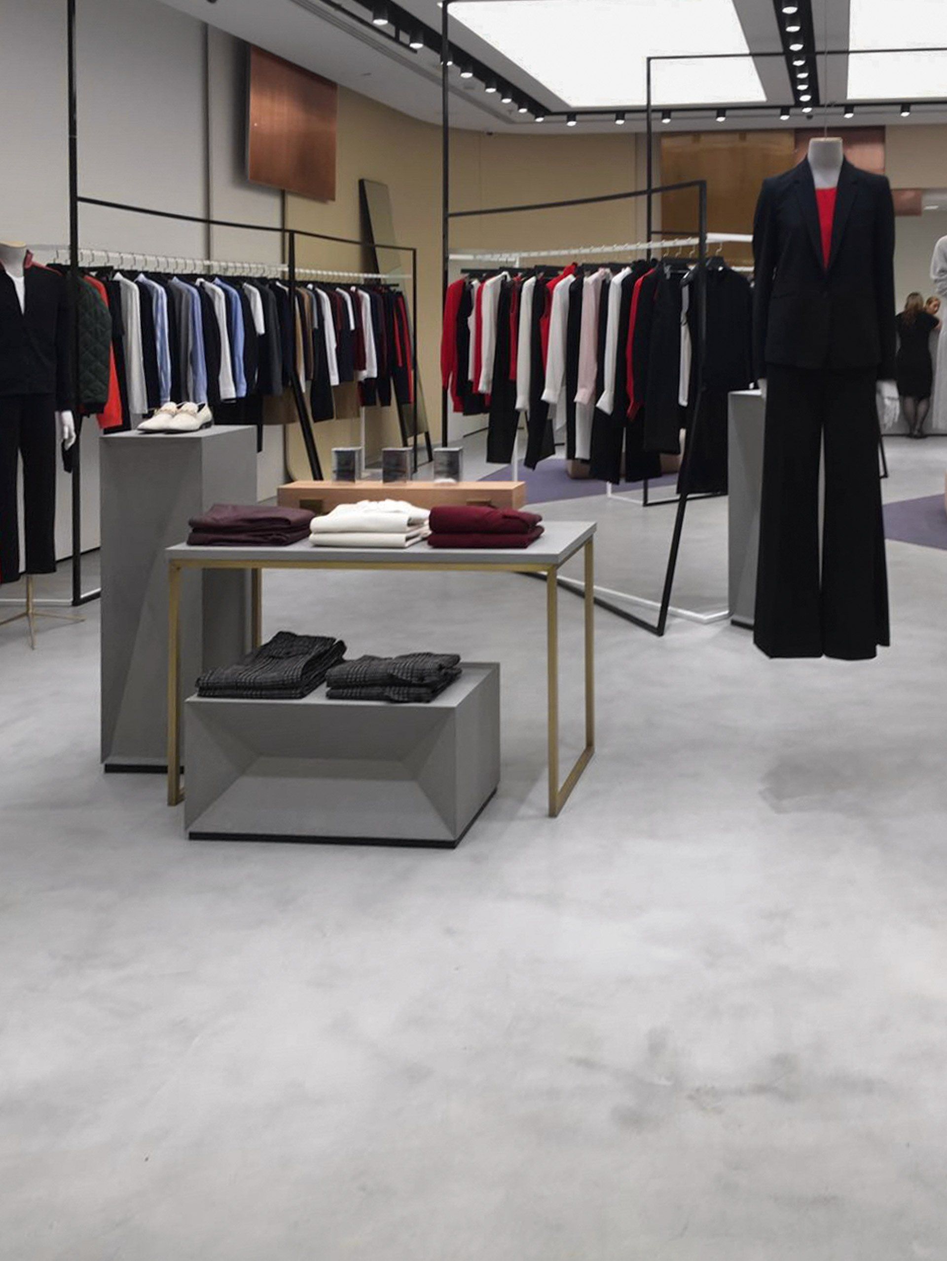 Joseph Ettedgui Women's Luxury Fashion Neocement Finish