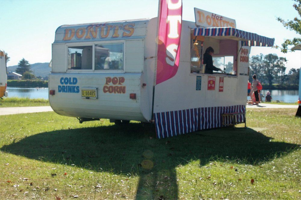 donuts popcorn and cold drinks stall