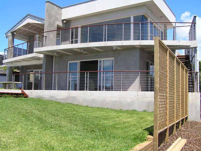 Exterior wire fence — Balustrading in Unanderra NSW