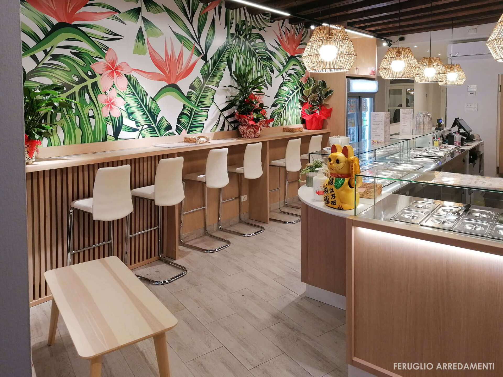 poke in ristorante udine arredamenti feruglio