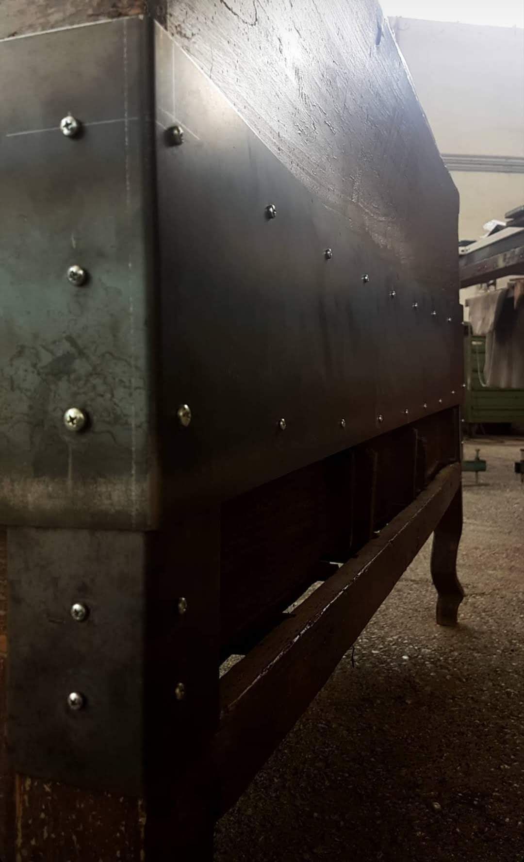 MATHERIAL.it - Forgiato a MANO per te!