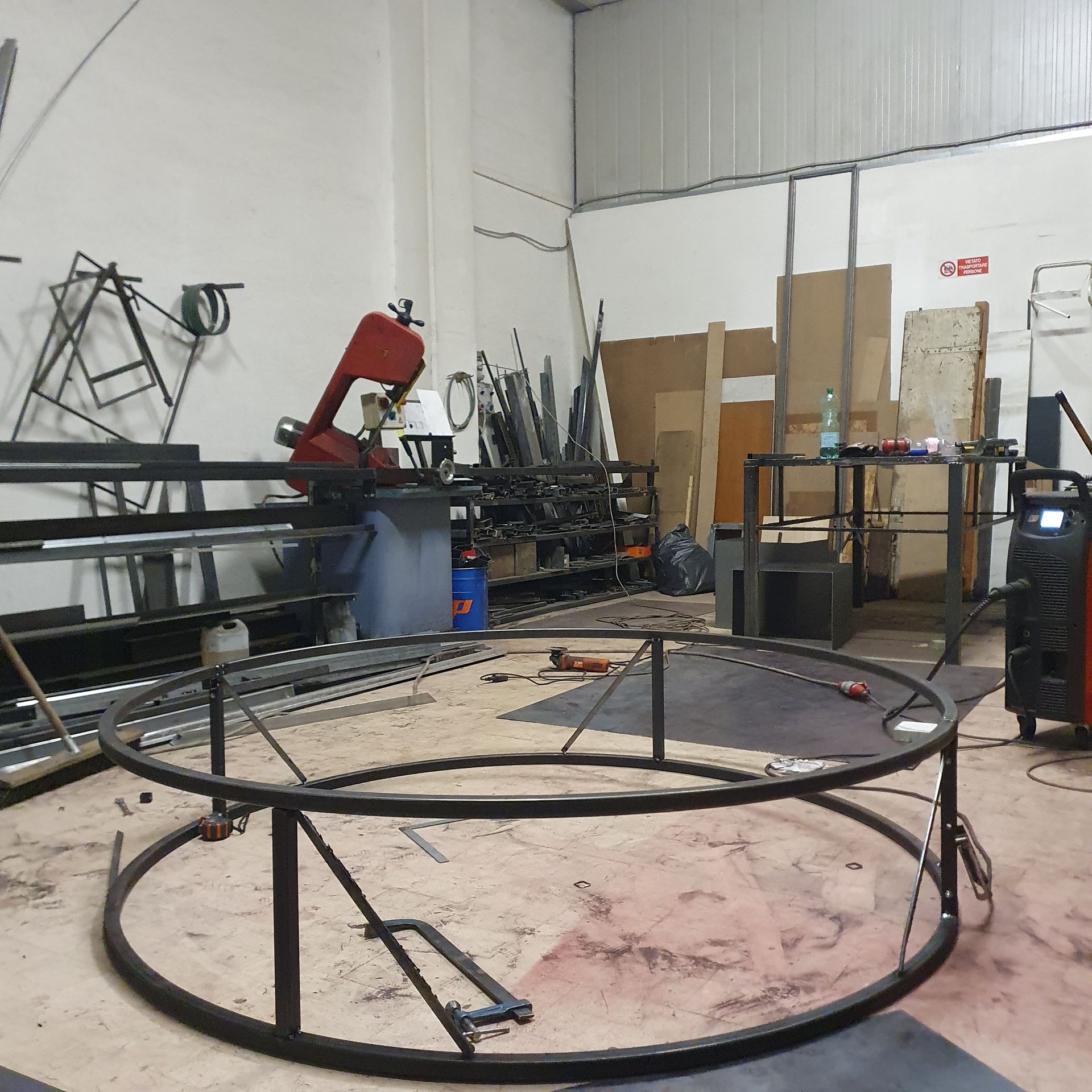 MATHERIAL.it - Forgiato a MANO per te!