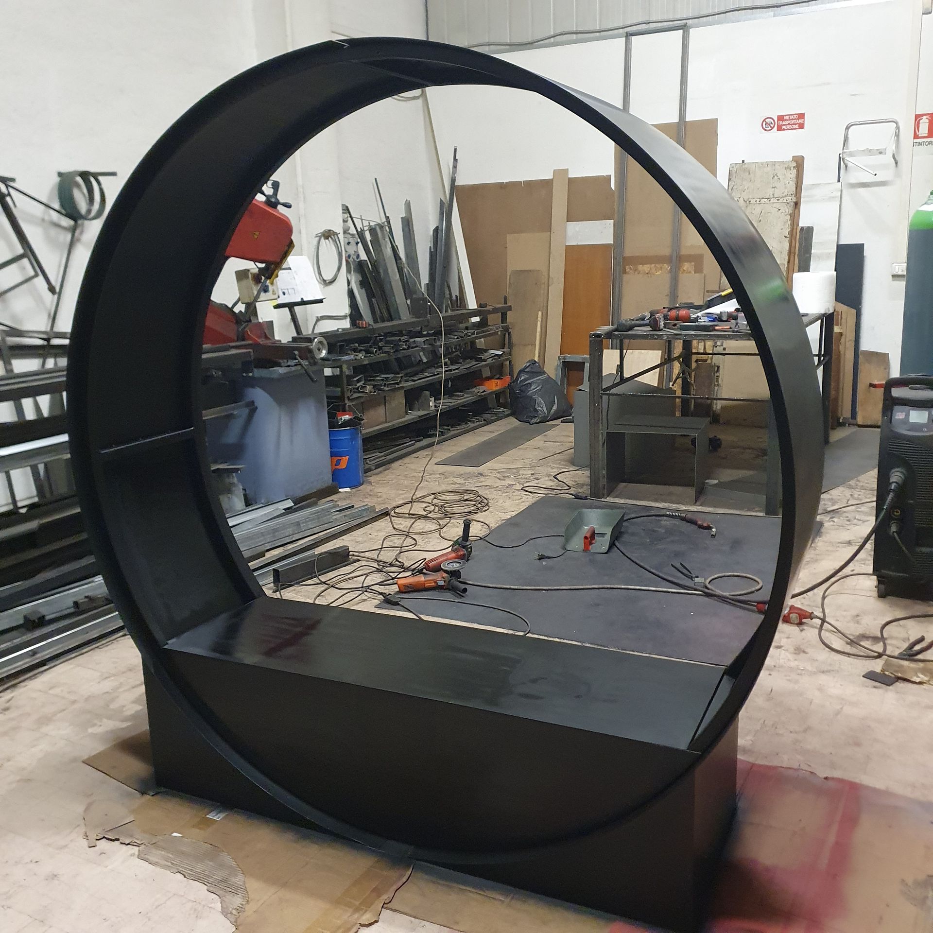 MATHERIAL.it - Forgiato a MANO per te!