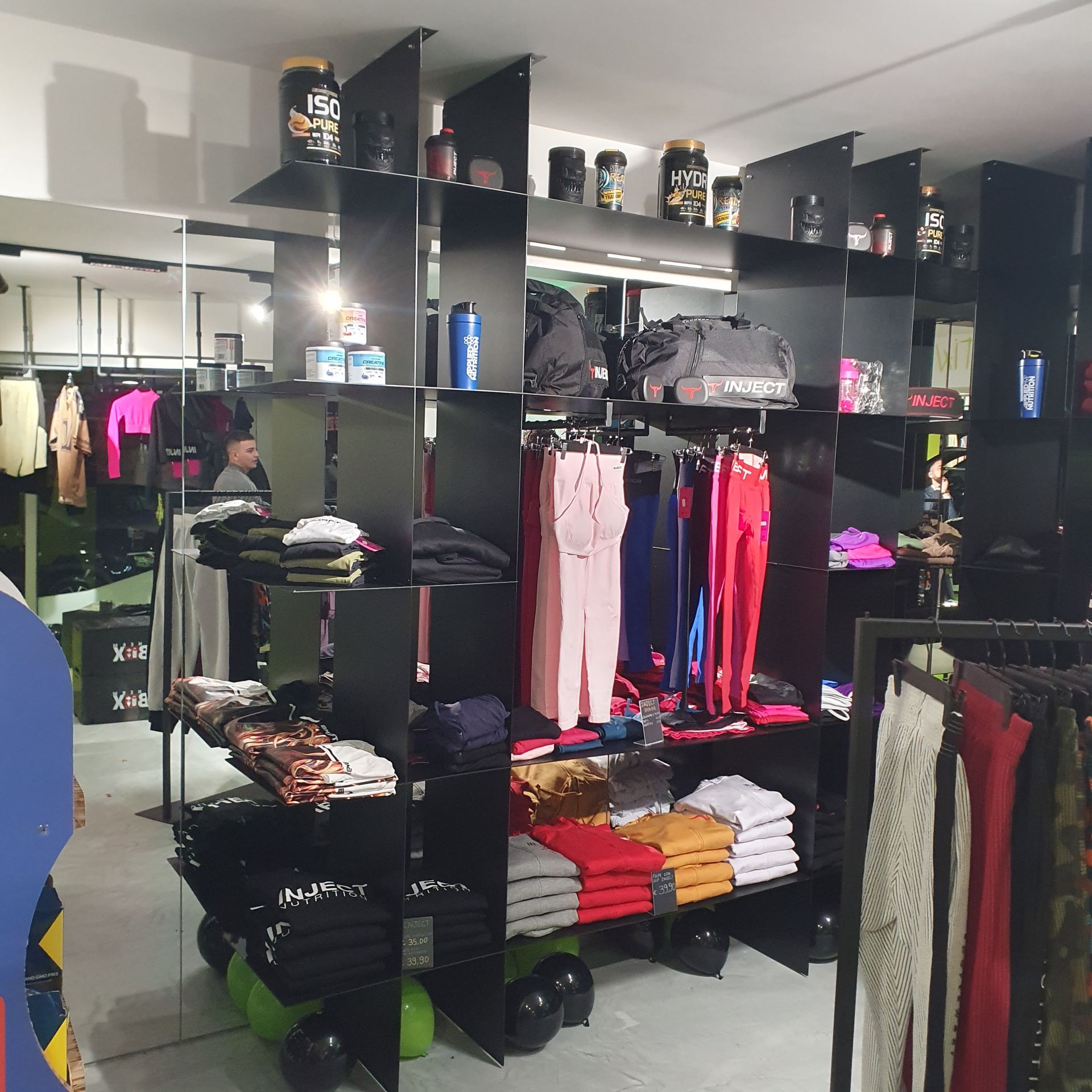 MATHERIAL.it - Forgiato a MANO per te!