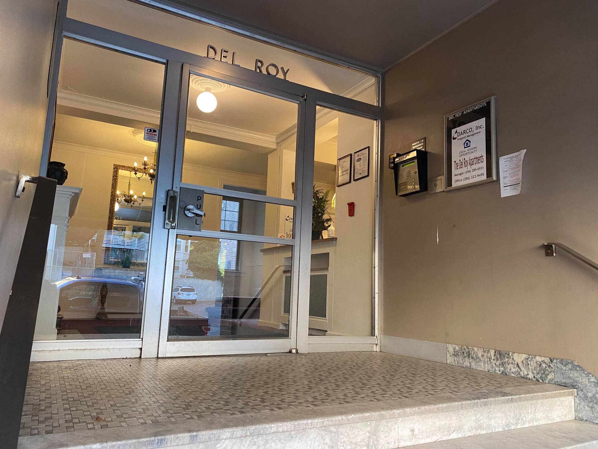 Del Roy Photo Gallery