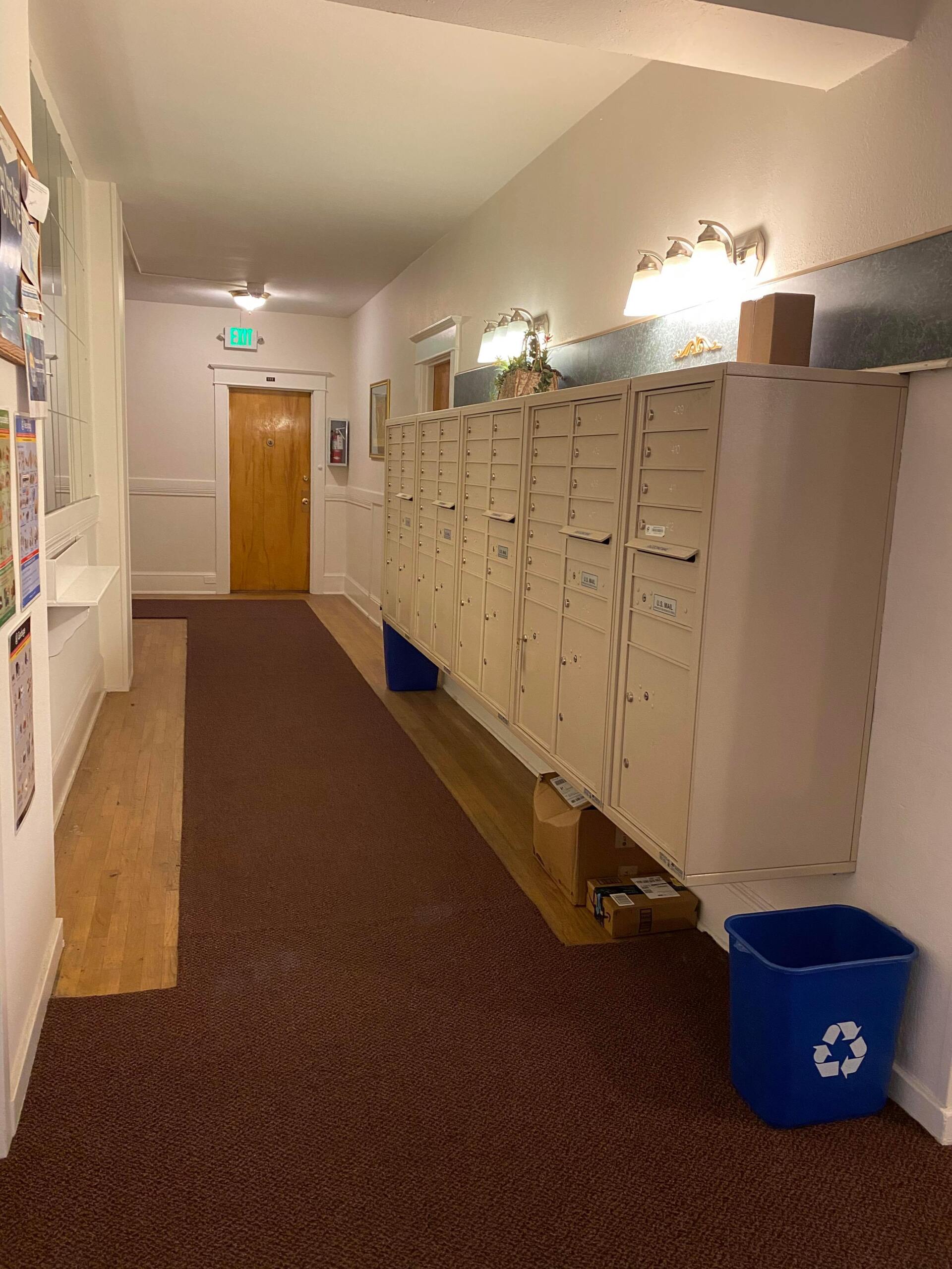 Del Roy Photo Gallery