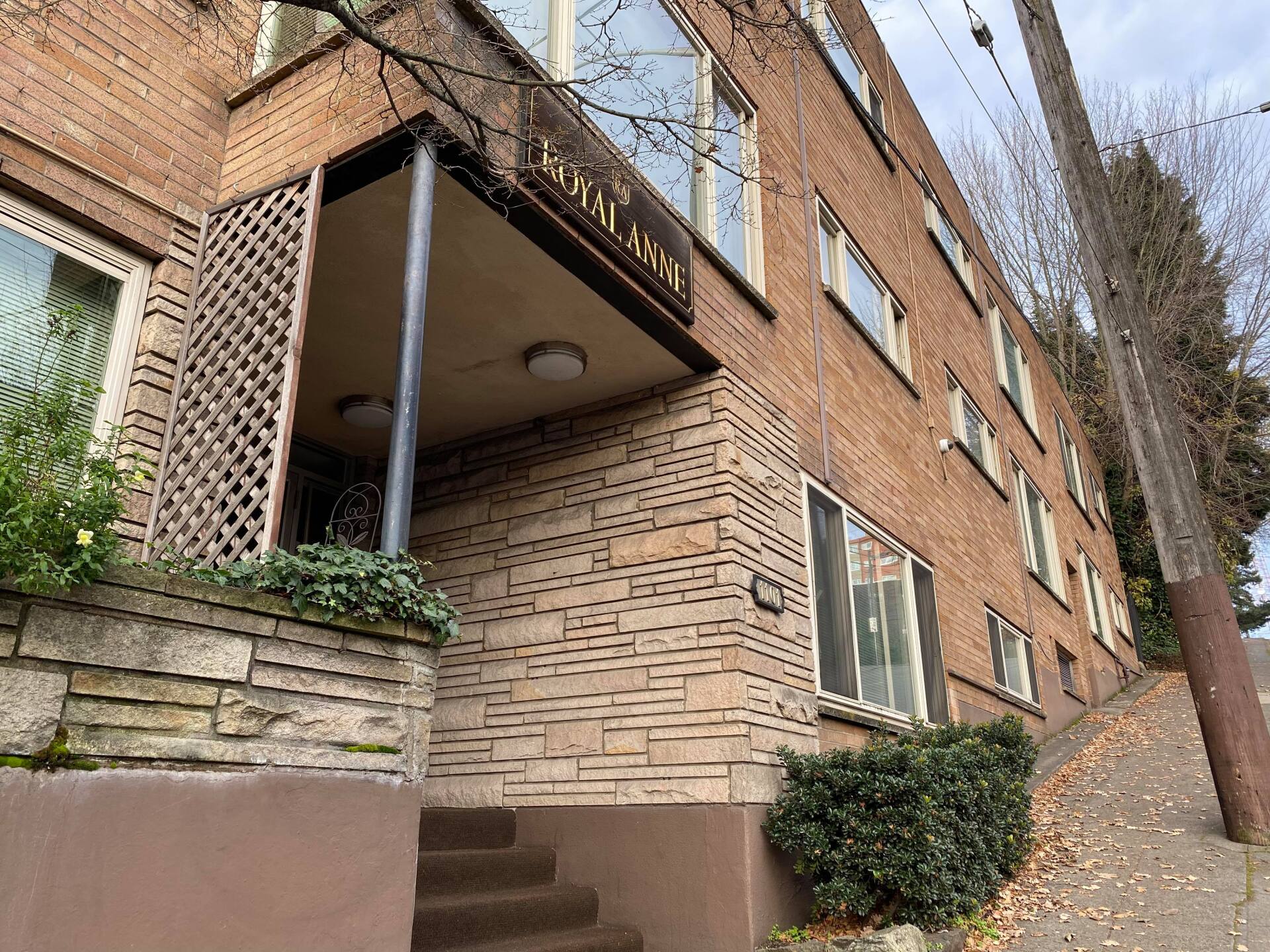 Royal Anne Photo Gallery