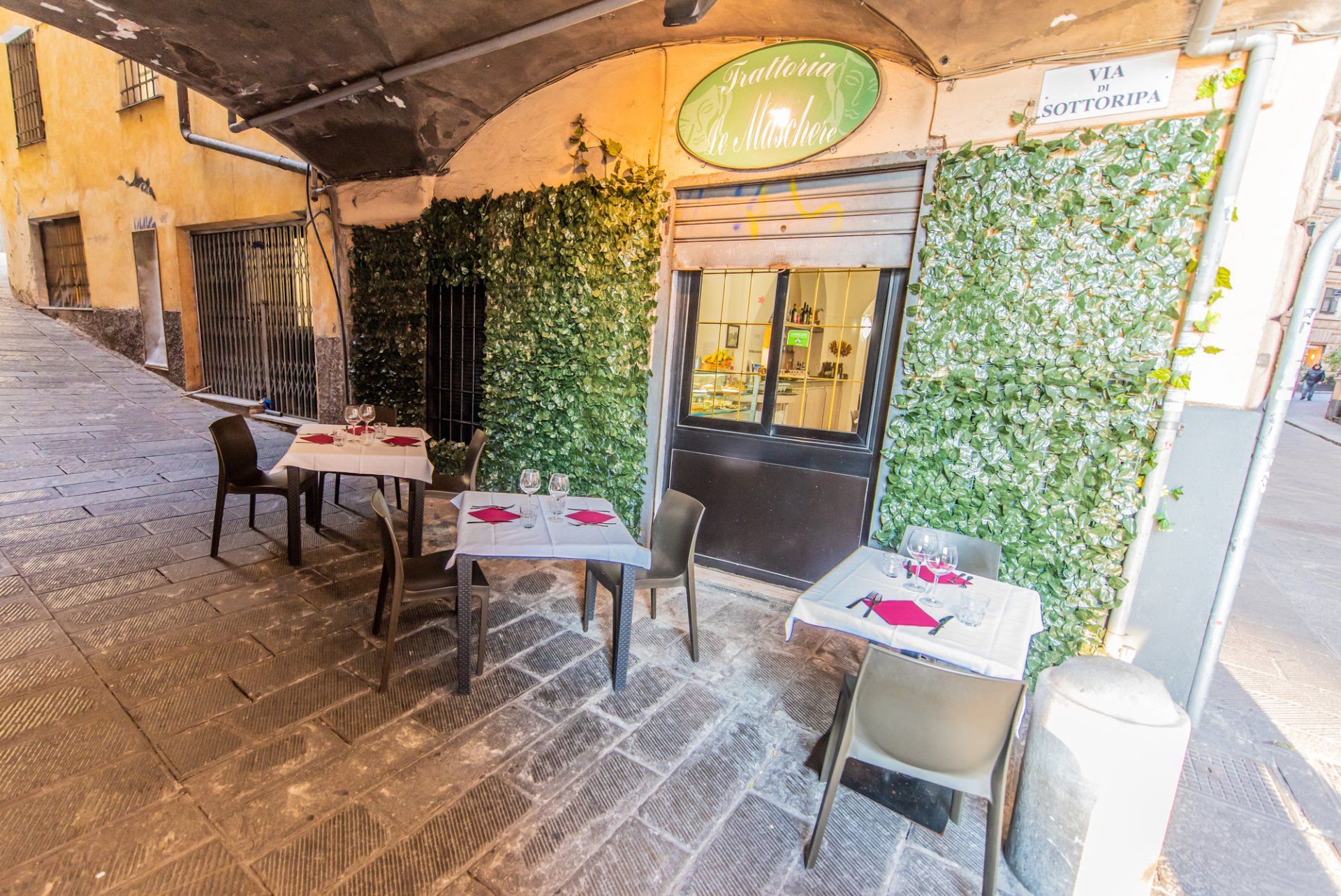 Trattoria Le Maschere Genova Porto Antico