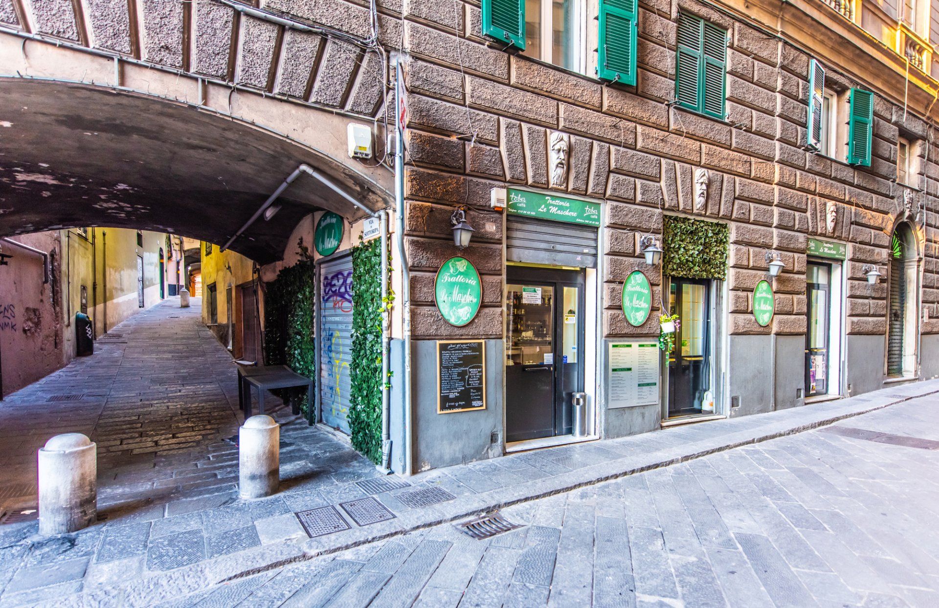 Trattoria Le Maschere Genova Porto Antico