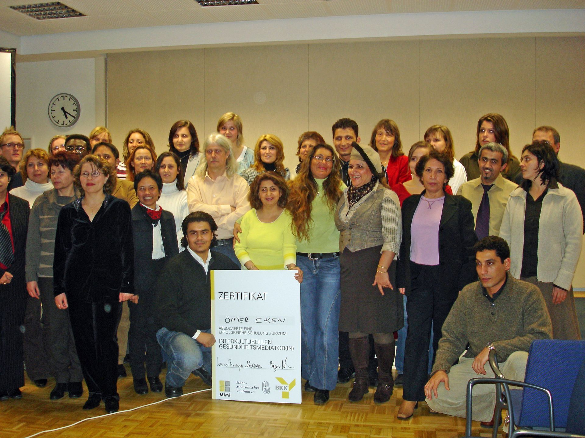 Vergabe der Inhaberzertifikate an die Teilnehmer der Schulung 2005