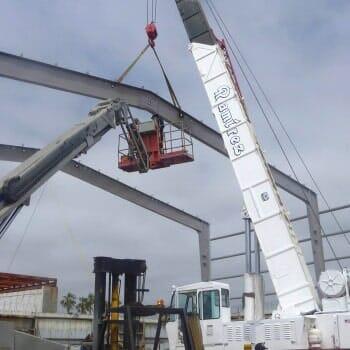 GRÚAS Y MONTACARGAS RAMÍREZ