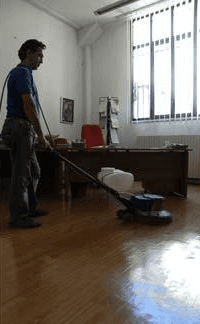 macchina lava pavimenti