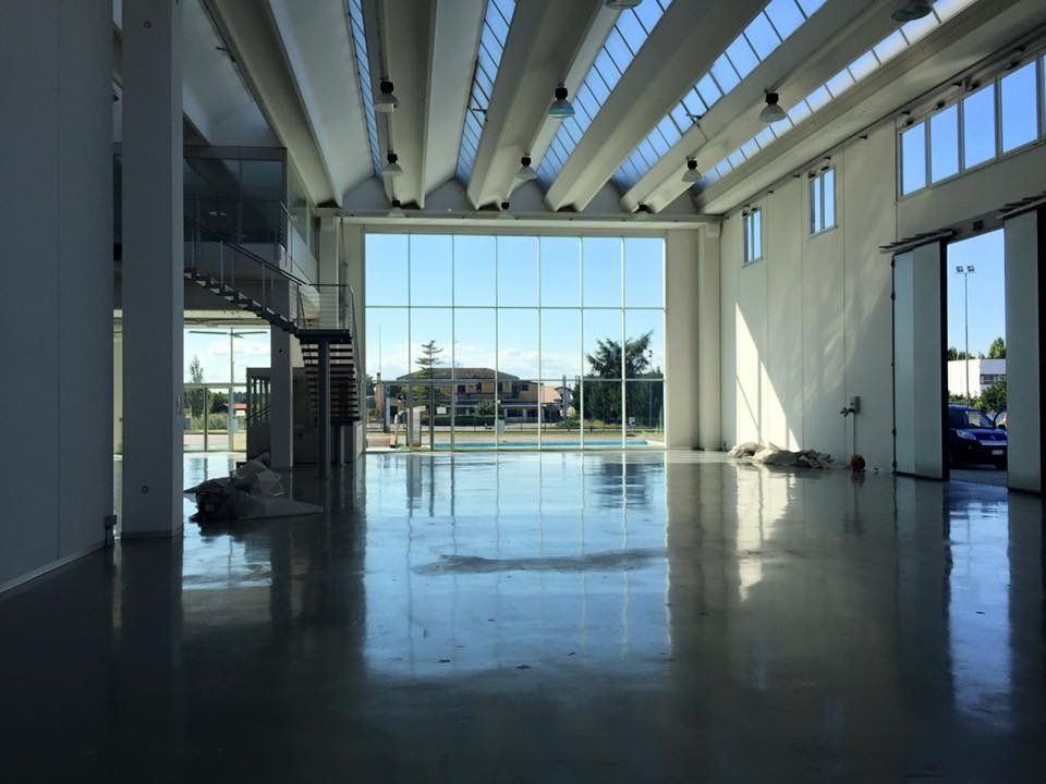 pavimento appena lucidato