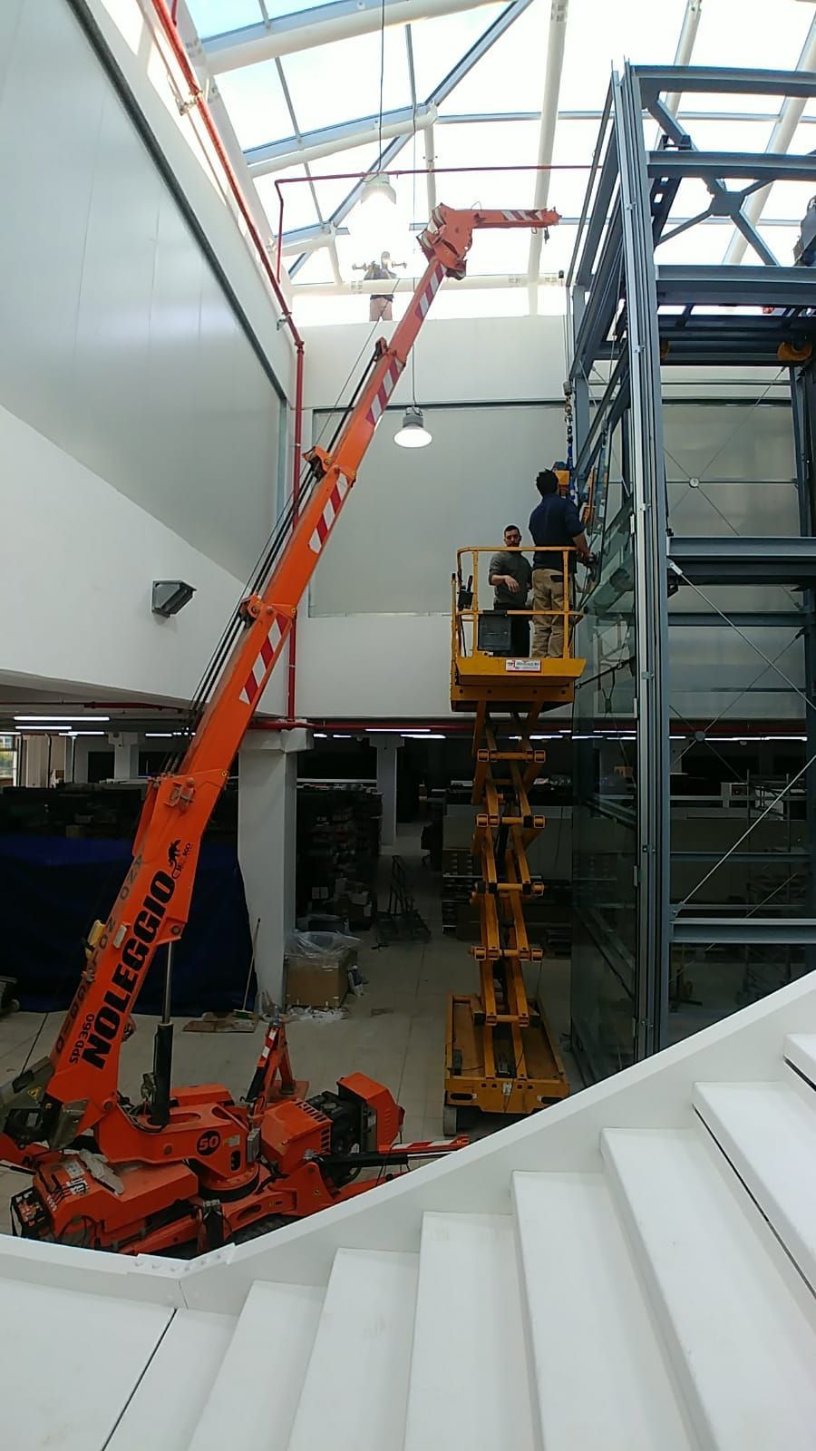 costruzione Mz Sistemi a Latina ascensore panoramico