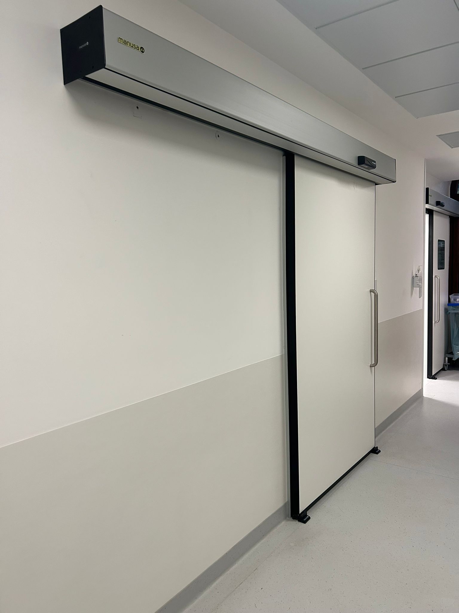 porte scorrevoli ospedale Roma Mz Sistemi a Latina