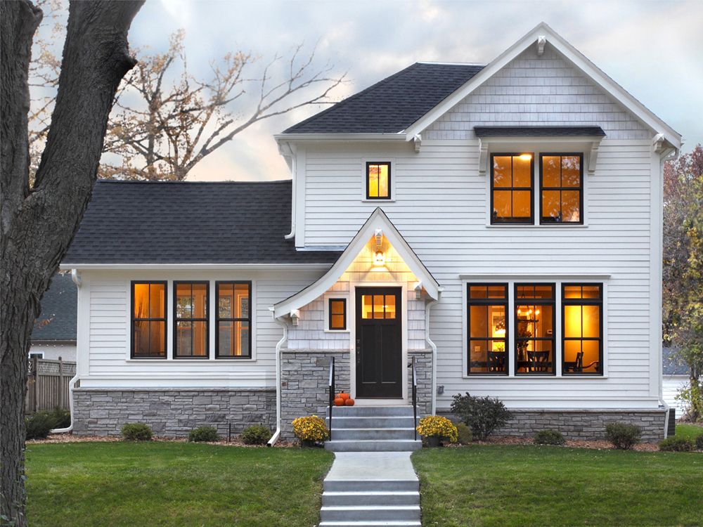 Bruin Corp of Framingham Siding