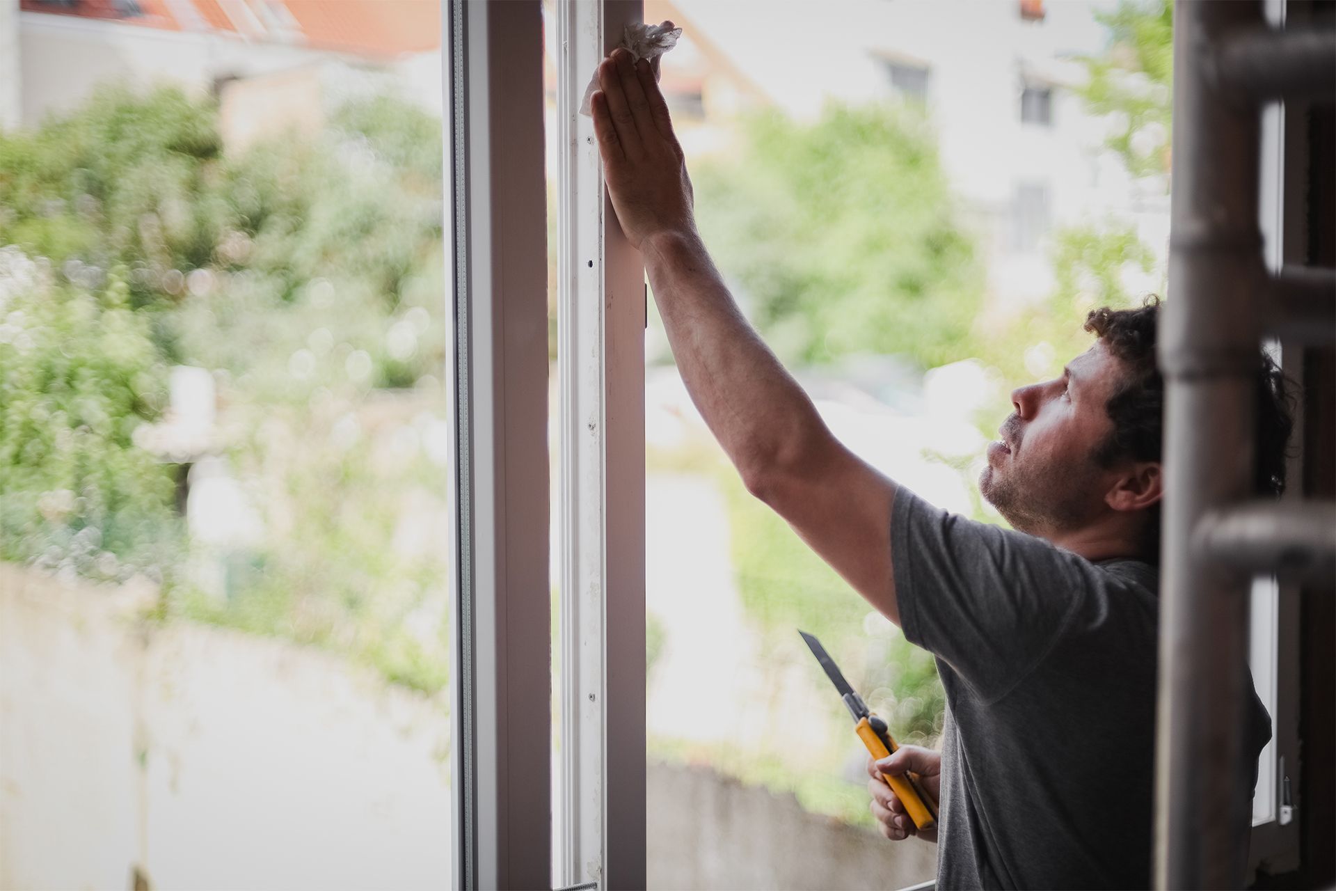 Bruin Remodeling Group | Window Repair Image