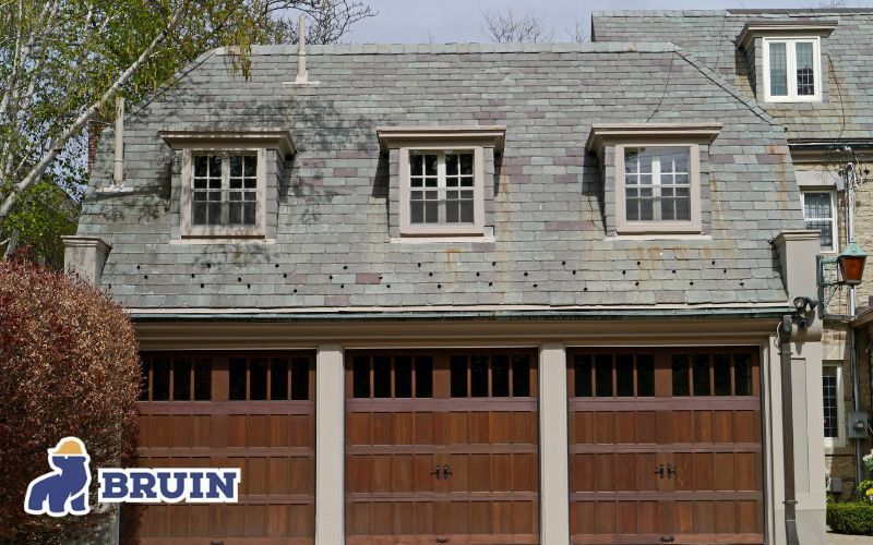 Lift Up Your Home’s Curb Appeal with a New Garage Door_bruin
