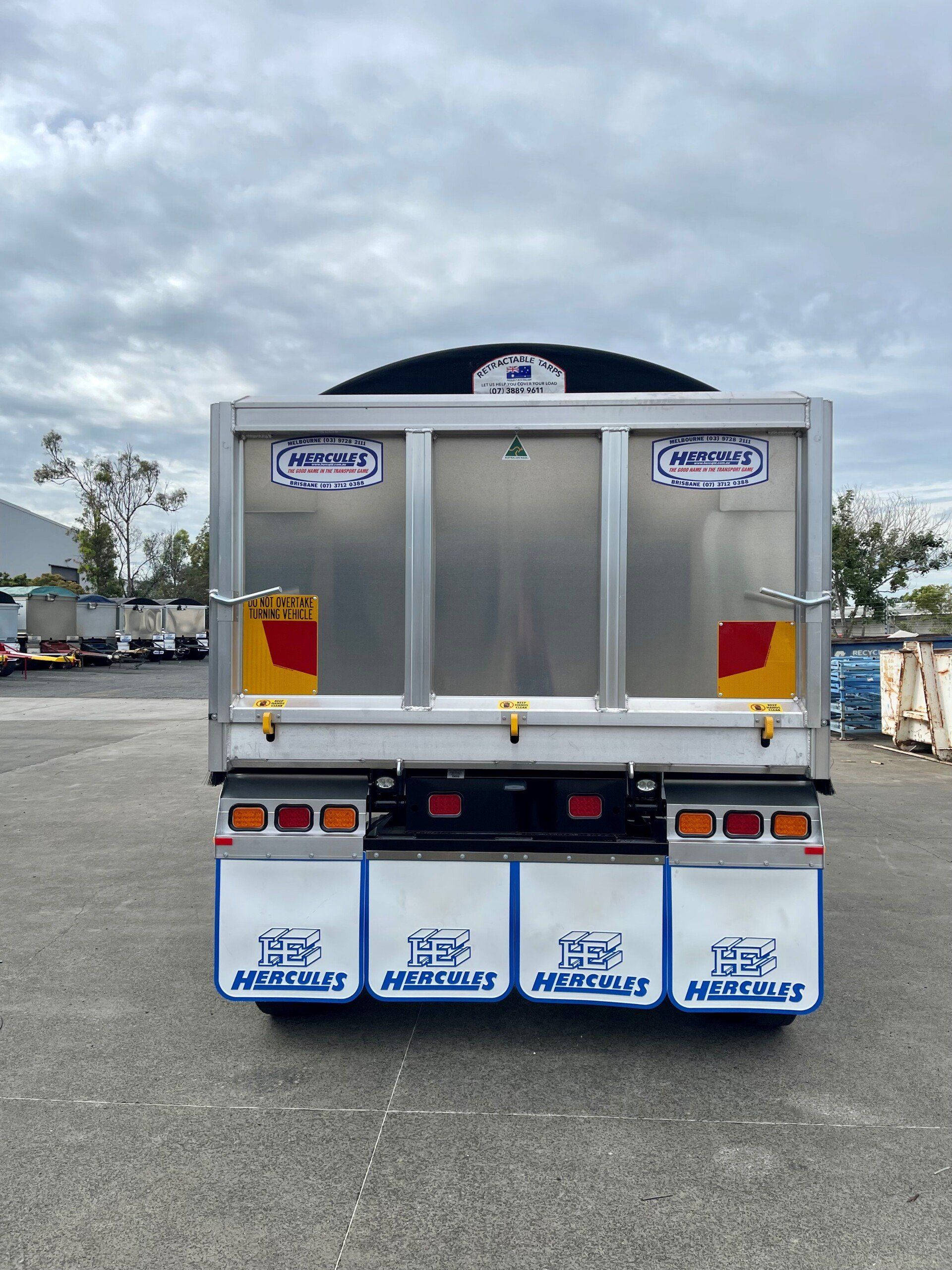 Trucks, Trailers and Equipment For Sale Darra