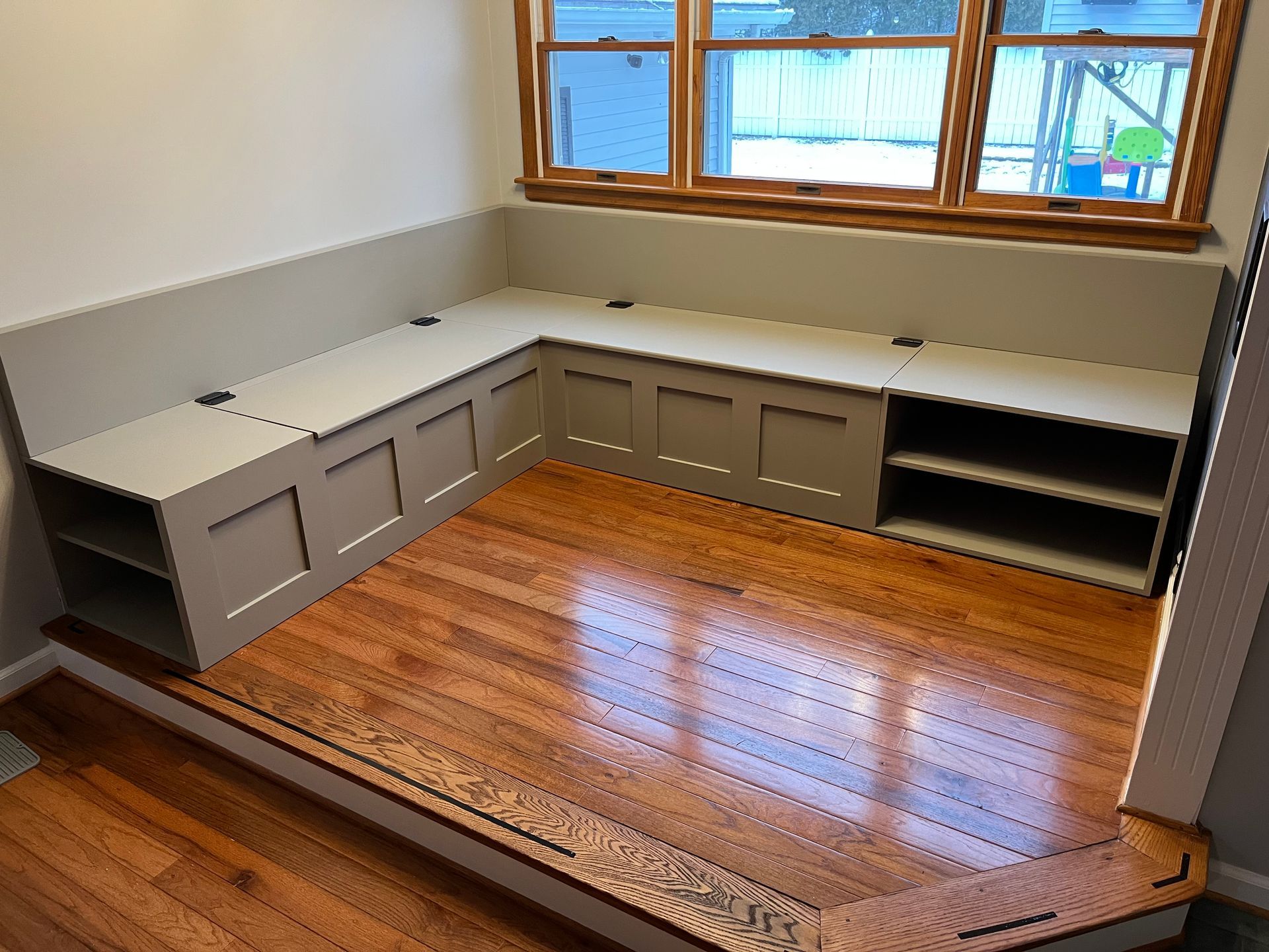 Built-In Dining Bench