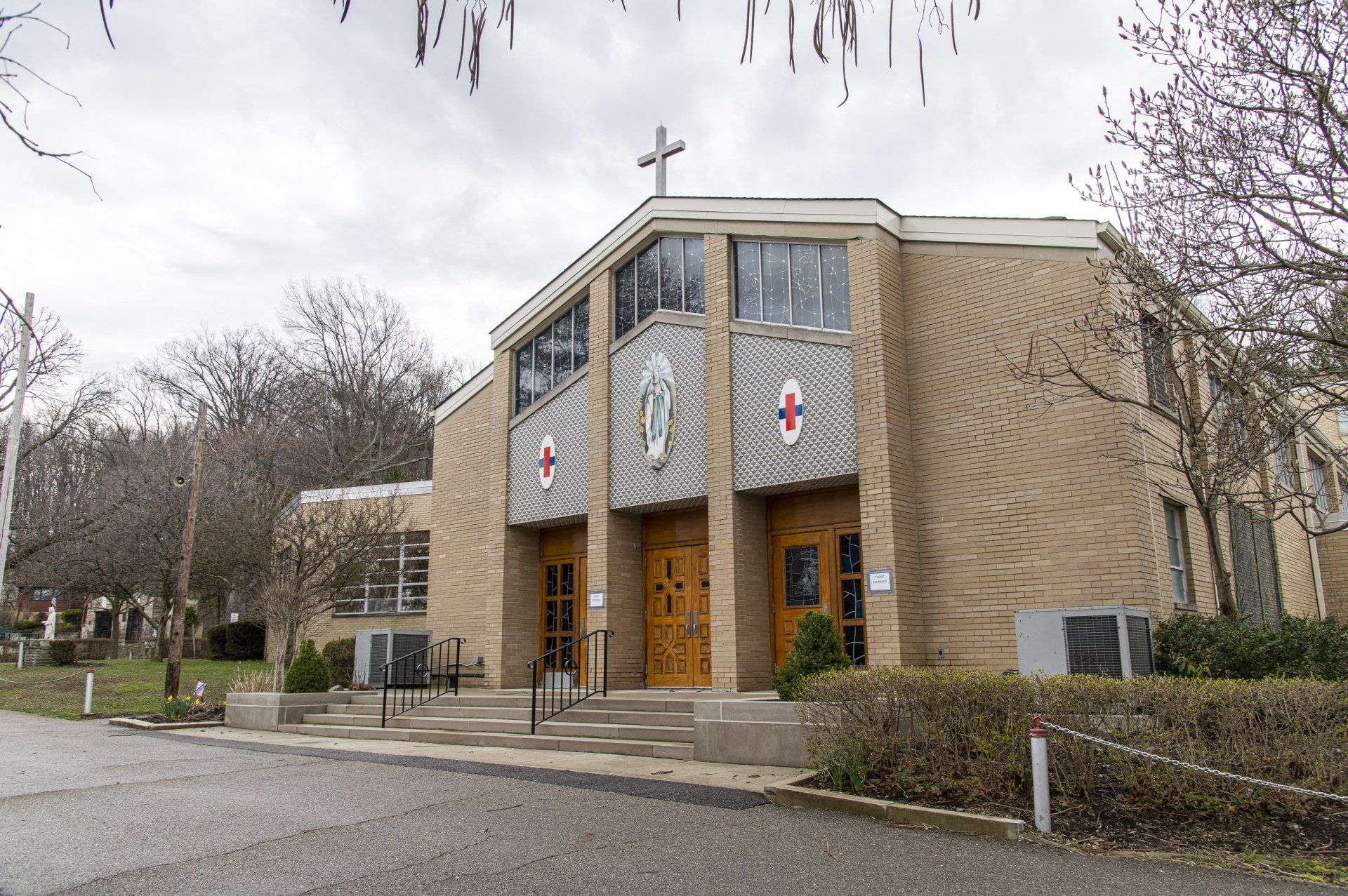 Home Sisters of the Most Holy Trinity Catholic Church Euclid OH