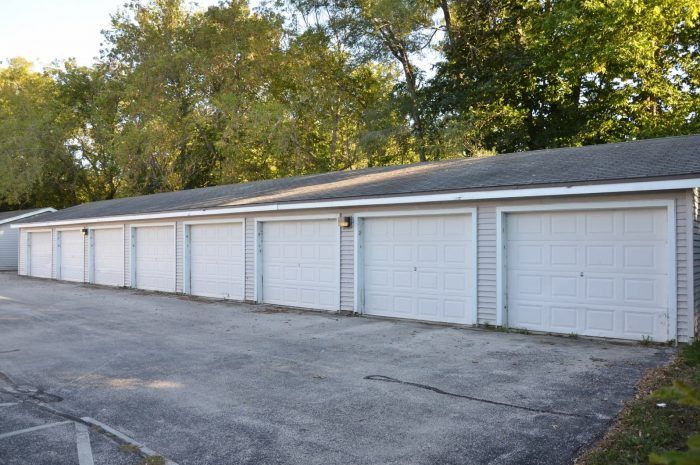 Garage parking