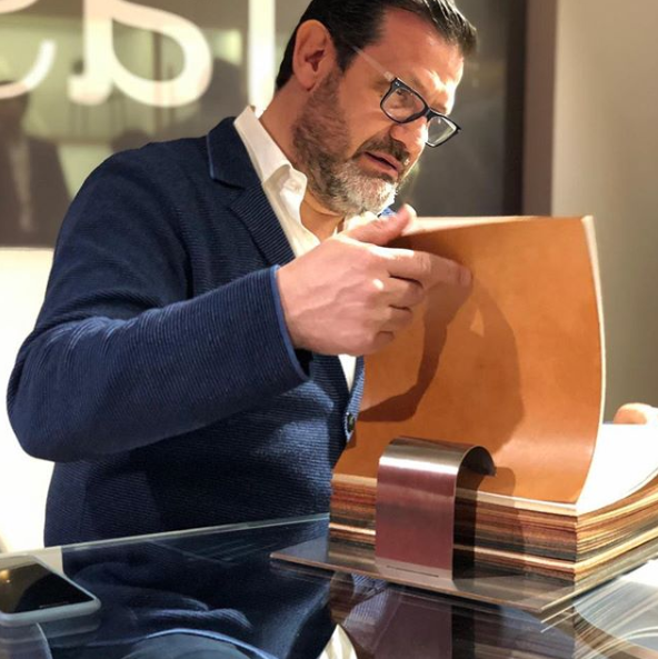 consulente per la scelta di arredamenti per l'ufficio